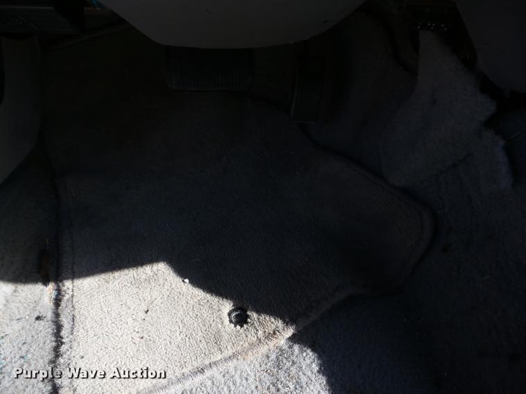 image for item AG9286 2001 Ford Crown Victoria Police Interceptor