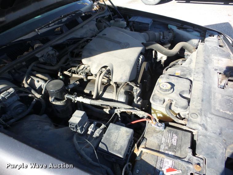 image for item AG9286 2001 Ford Crown Victoria Police Interceptor