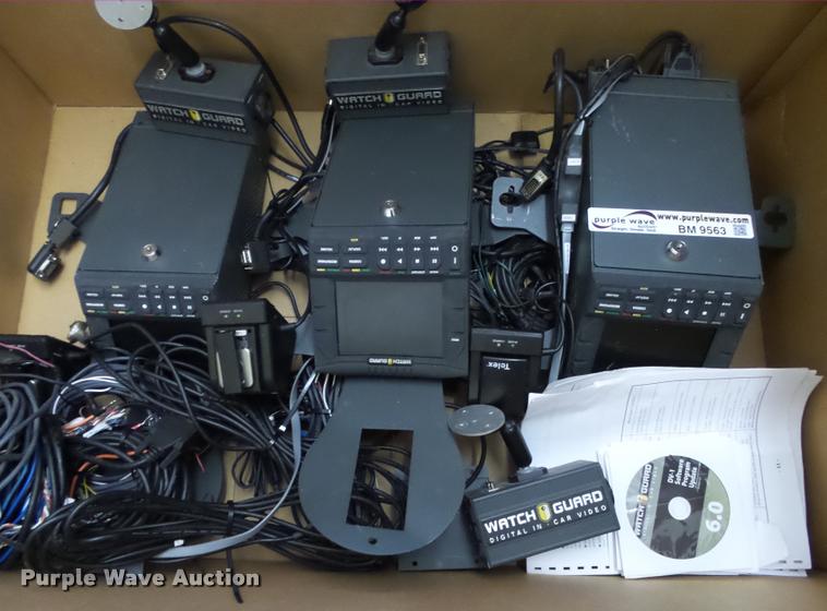 image for item BM9563 (3) Watch Guard digital cameras