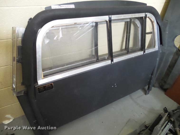 image for item BM9565 (2) Setina Body Guard cage dividers