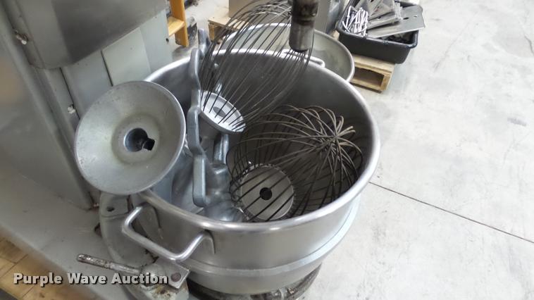 image for item BU9040 Hobart H600T mixer