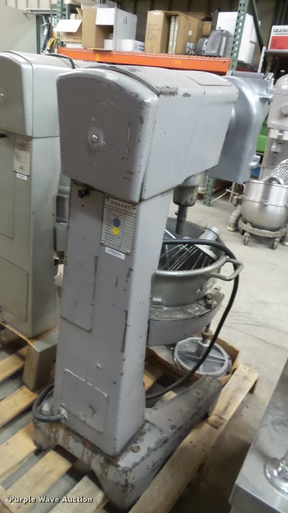 image for item BU9047 Hobart D300 mixer
