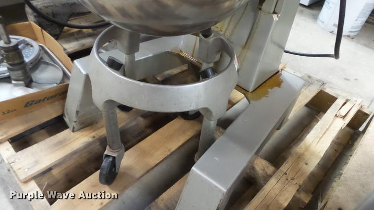 image for item BU9048 Hobart D300 mixer