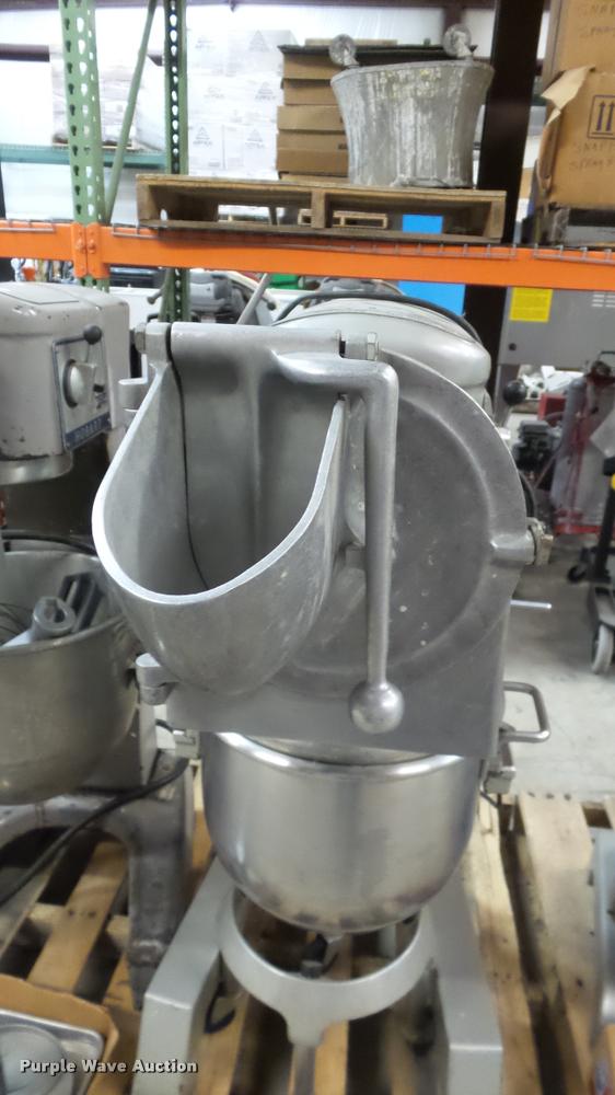 image for item BU9048 Hobart D300 mixer