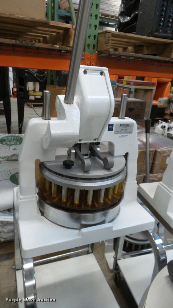 image for item BU9052 (5) Dutchess dough presses