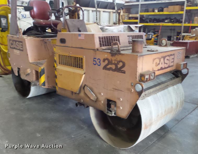 image for item BU9115 Case 252 double drum roller