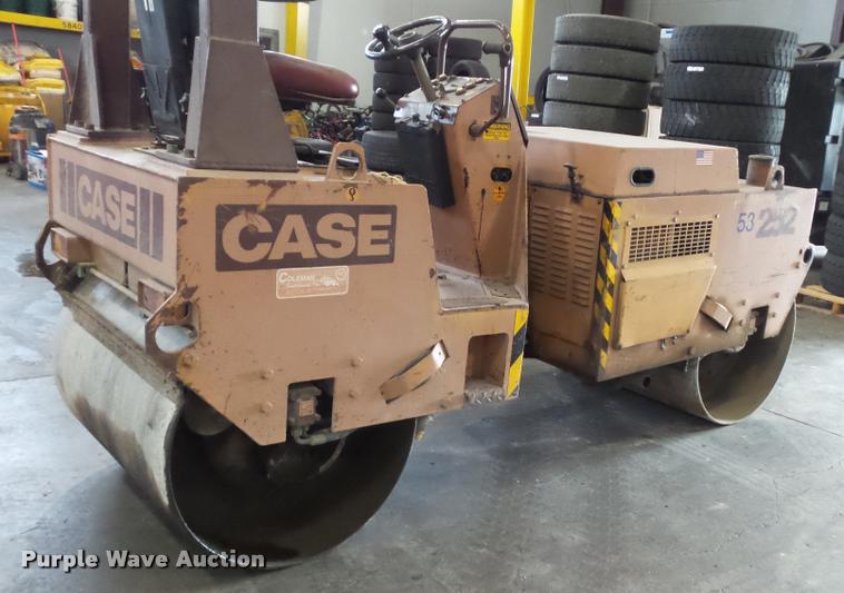 image for item BU9115 Case 252 double drum roller