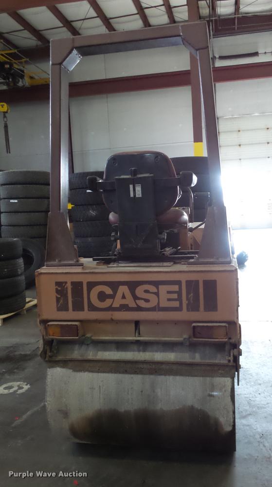 image for item BU9115 Case 252 double drum roller