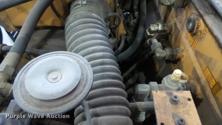 image for item BU9115 Case 252 double drum roller