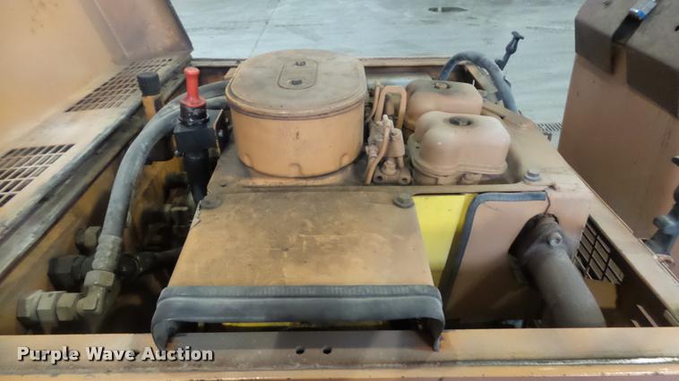 image for item BU9115 Case 252 double drum roller