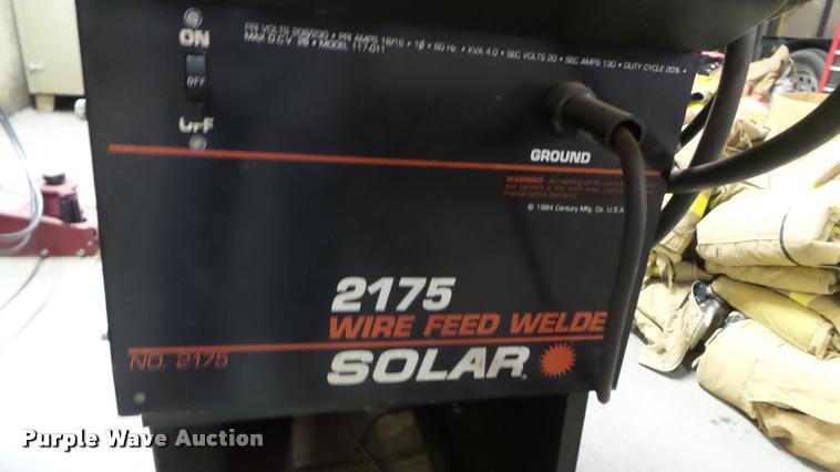 image for item BU9143 Solar 2175 wire feed welder