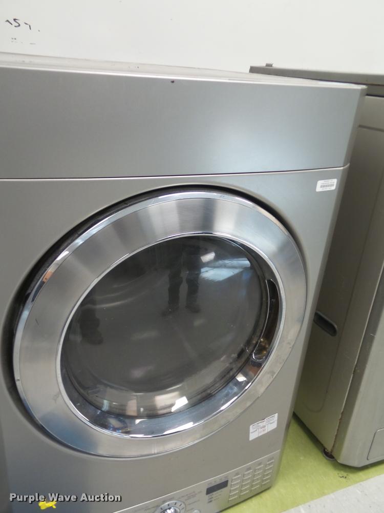LG Tromm stackable washer and dryer in Tonganoxie, KS Item BW9591