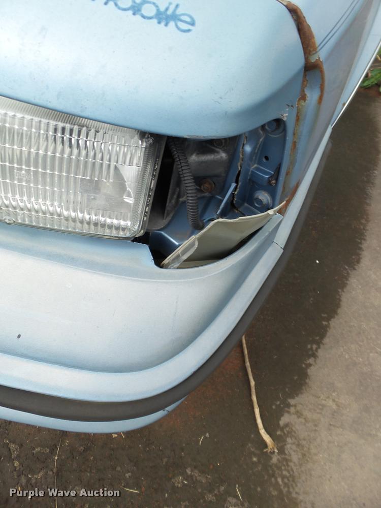 image for item BZ9520 1988 Oldsmobile Cutlass Ciera