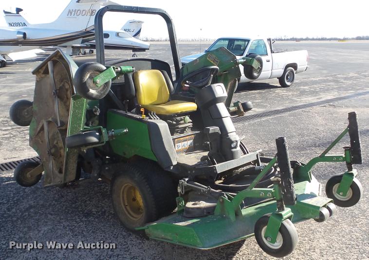 image for item DA2206 John Deere 1600 Turbo ZTR lawn mower