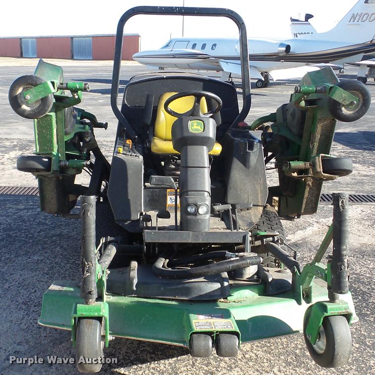 image for item DA2206 John Deere 1600 Turbo ZTR lawn mower
