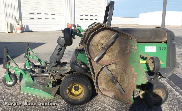 image for item DA2206 John Deere 1600 Turbo ZTR lawn mower