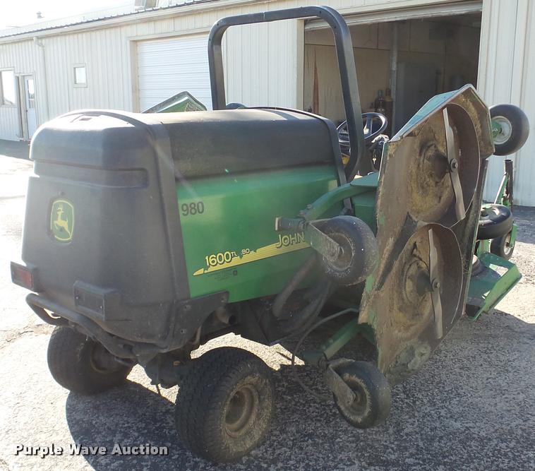 image for item DA2206 John Deere 1600 Turbo ZTR lawn mower