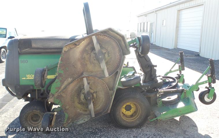 image for item DA2206 John Deere 1600 Turbo ZTR lawn mower