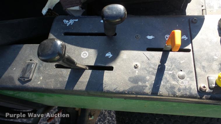 image for item DA2206 John Deere 1600 Turbo ZTR lawn mower