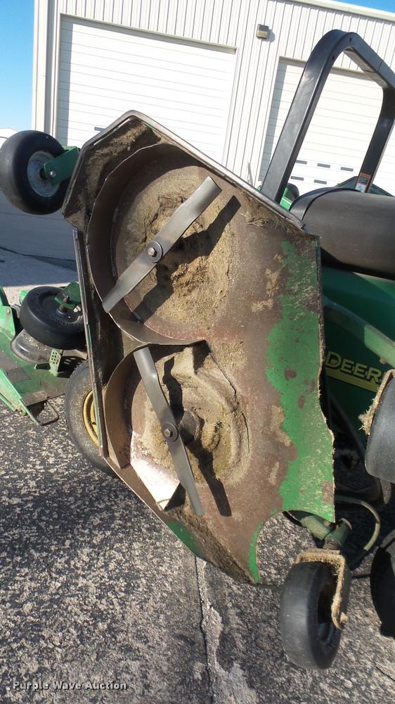 image for item DA2206 John Deere 1600 Turbo ZTR lawn mower