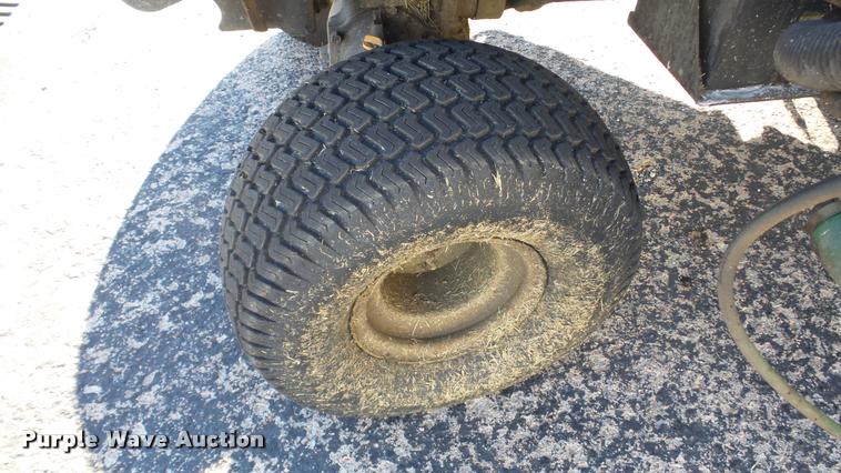 image for item DA2206 John Deere 1600 Turbo ZTR lawn mower