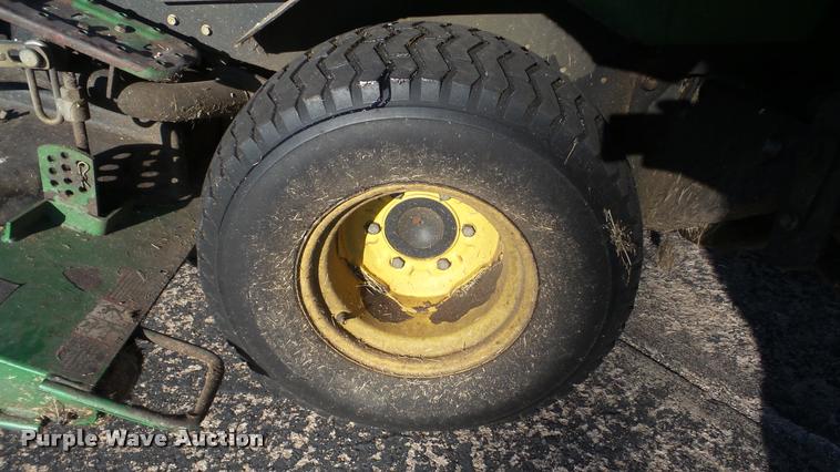 image for item DA2206 John Deere 1600 Turbo ZTR lawn mower