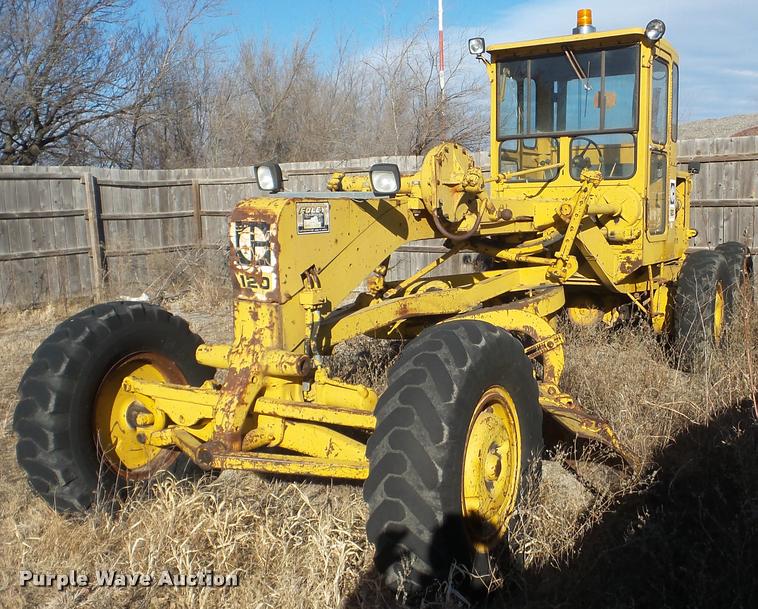 image for item DA2207 Caterpillar 120 motor grader