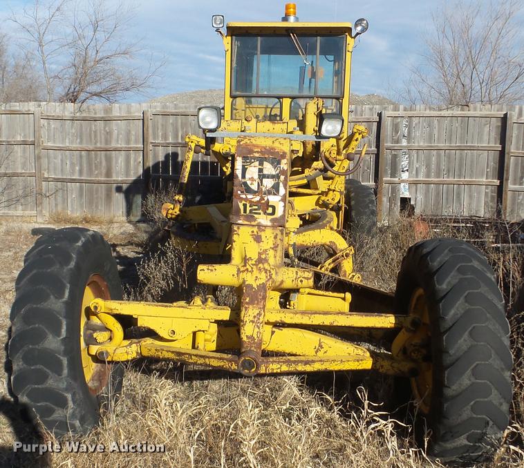 image for item DA2207 Caterpillar 120 motor grader