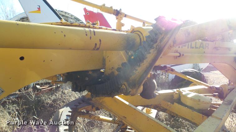 image for item DA2207 Caterpillar 120 motor grader
