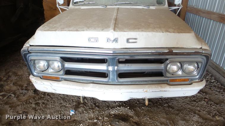 image for item DA2208 1971 GMC 3500 fuel truck