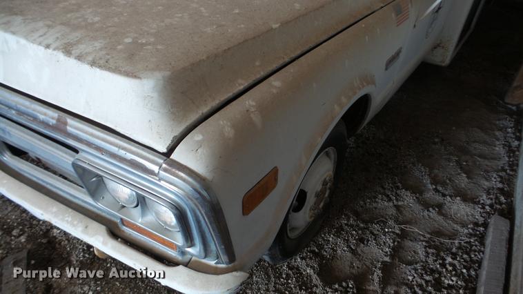 image for item DA2208 1971 GMC 3500 fuel truck