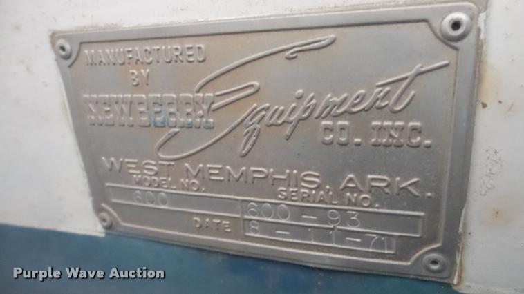 image for item DA2208 1971 GMC 3500 fuel truck