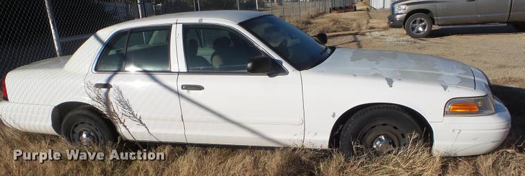 image for item DA5115 2003 Ford Crown Victoria Police Interceptor