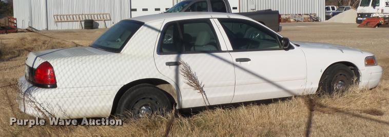 image for item DA5115 2003 Ford Crown Victoria Police Interceptor
