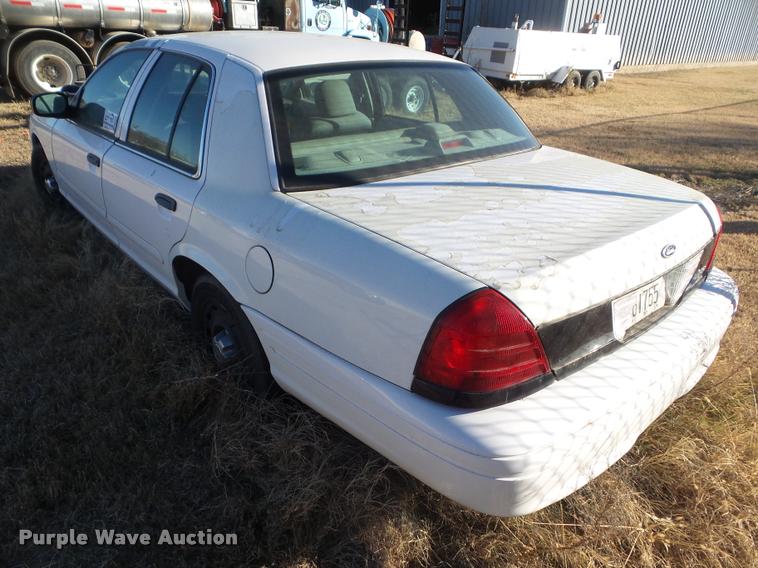 image for item DA5115 2003 Ford Crown Victoria Police Interceptor