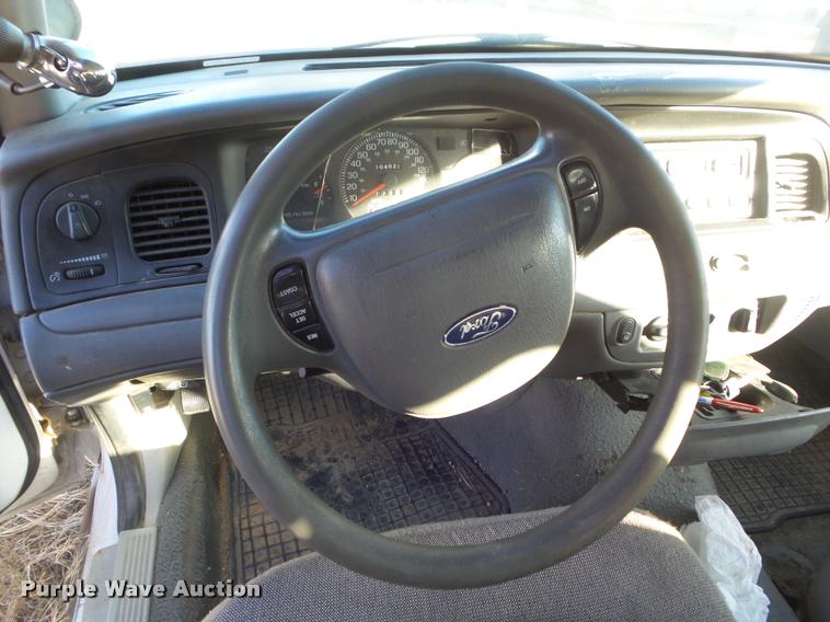 image for item DA5115 2003 Ford Crown Victoria Police Interceptor