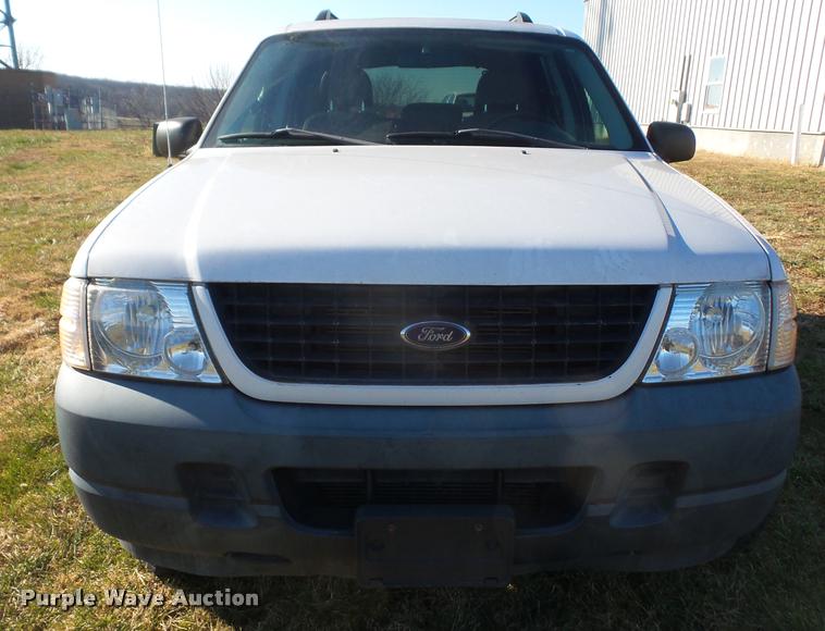 image for item DB2835 2005 Ford Explorer SUV