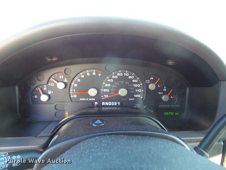 image for item DB2835 2005 Ford Explorer SUV