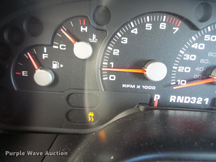 image for item DB2835 2005 Ford Explorer SUV