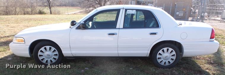 image for item DB2836 2007 Ford Crown Victoria Police Interceptor