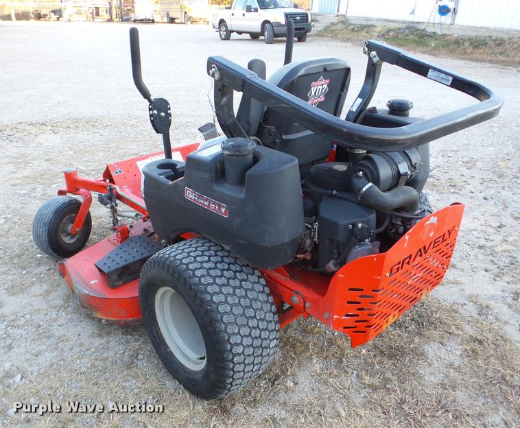 image for item DB5389 Gravely Pro Turn Z60 lawn mower