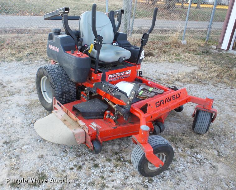 image for item DB5389 Gravely Pro Turn Z60 lawn mower
