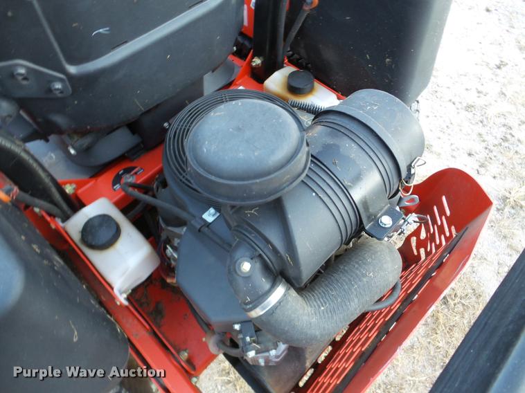 image for item DB5389 Gravely Pro Turn Z60 lawn mower