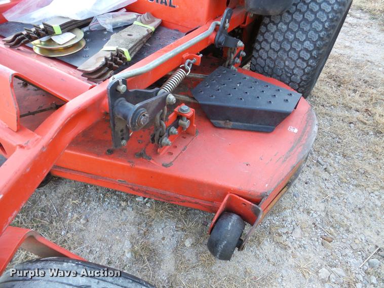 image for item DB5389 Gravely Pro Turn Z60 lawn mower