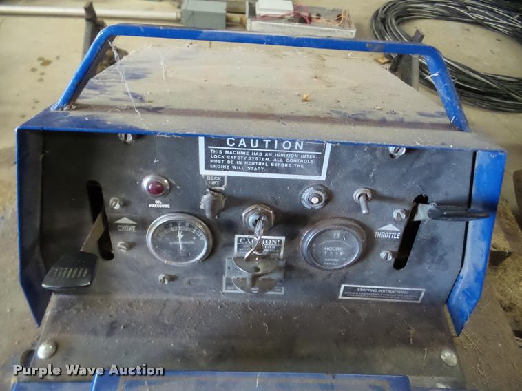 image for item DF9502 Denies Magnum 2200 lawn mower