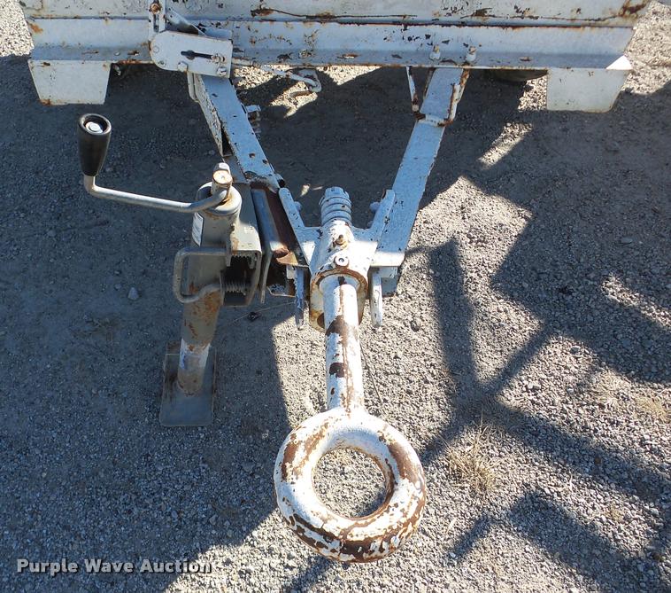 image for item DF9505 Utility trailer