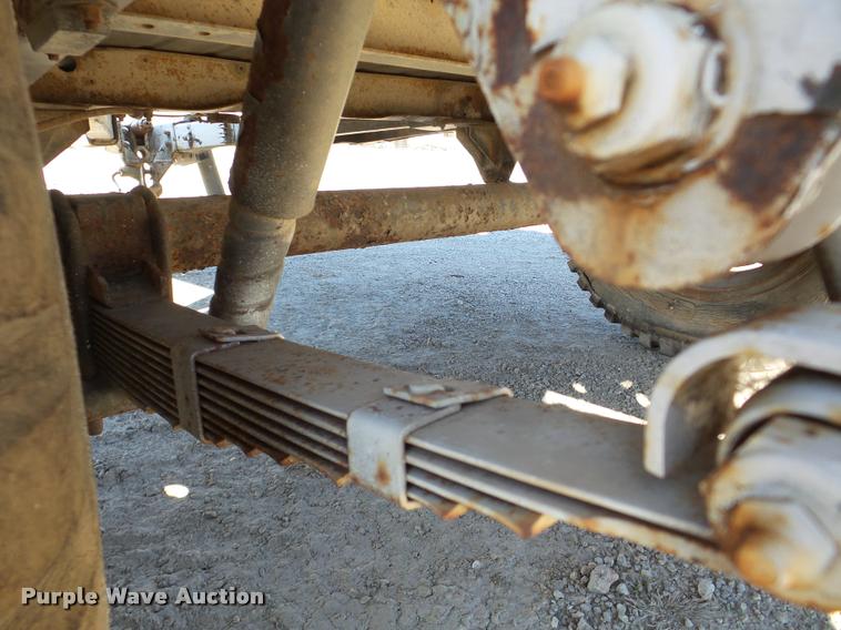 image for item DF9505 Utility trailer