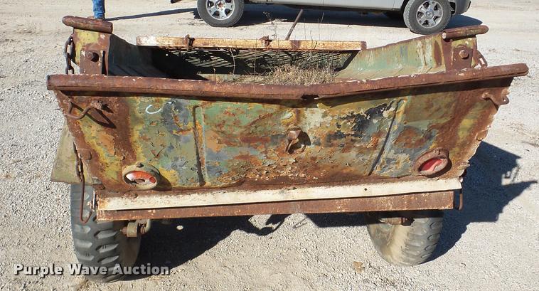 image for item DF9507 Utility trailer