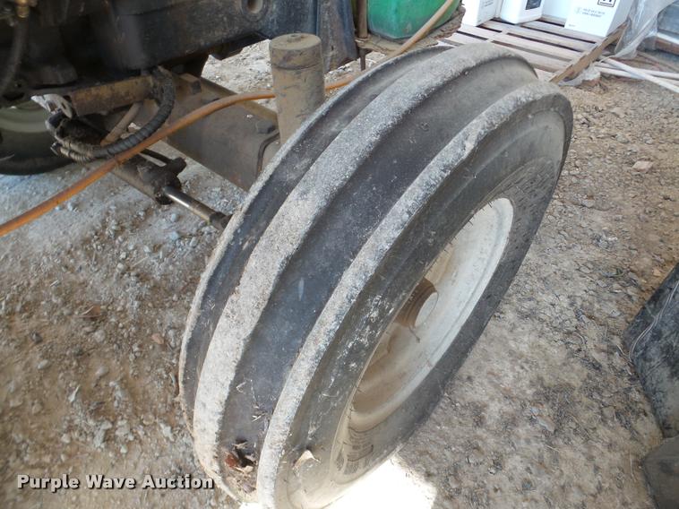 image for item DF9508 Deutz Allis F3L912 tractor