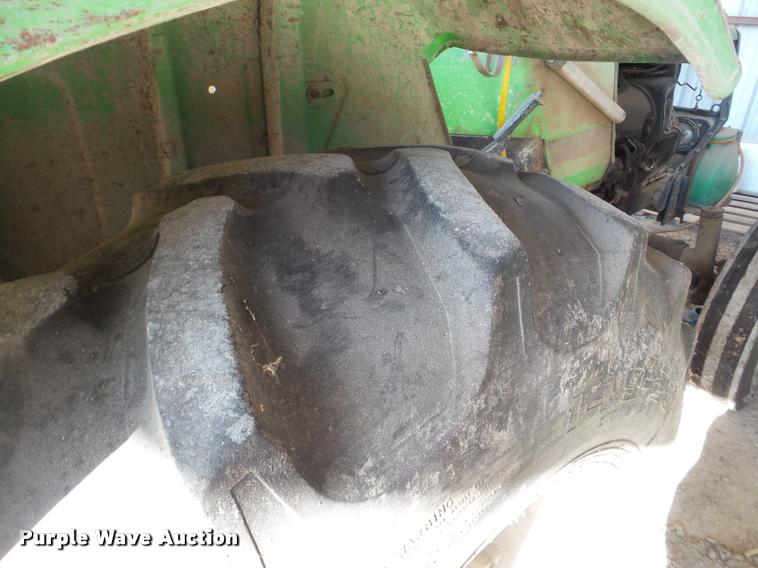 image for item DF9508 Deutz Allis F3L912 tractor